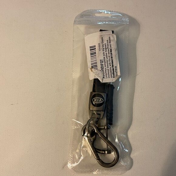 Kia Key Fob Keychain in Black Leather NWT - Picture 4 of 4
